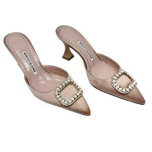 Manolo Blahnik Fabetamu Pearl Crystal Satin Mule Pointed Kitten Heel Pink 38.5